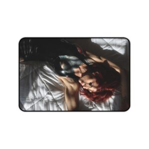 Raven Kali Latex & Light Desk Mat